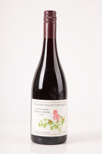 (1) 2008 Pyramid Valley Earth Smoke Pinot Noir, Waipara