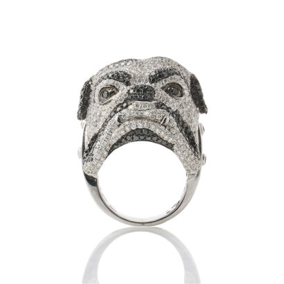 18ct White Gold Bulldog Design, White and Black Diamond Ring of 3.28cts