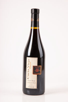 (1) 2006 Carta Vieja Reserve Pinot Noir, Chile