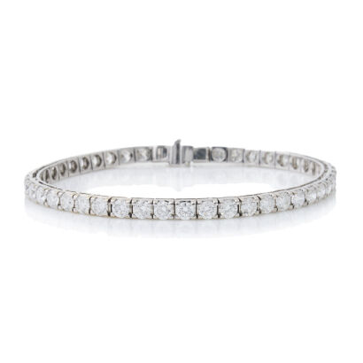 18ct White Gold, Classic Diamond Tennis Bracelet of 6.40 cts