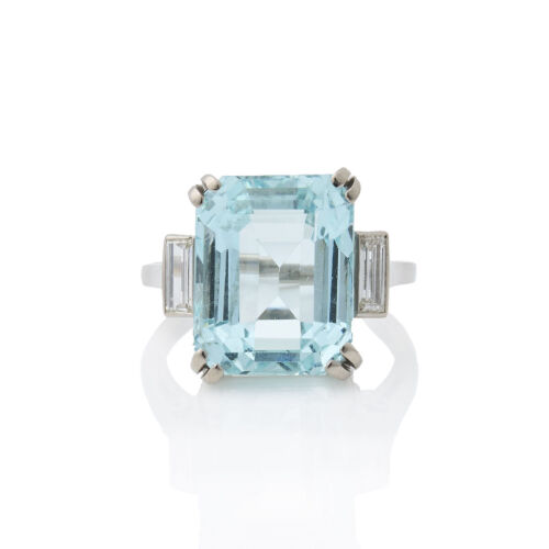 18ct White Gold, 10.00ct Exceptional Aquamarine and Diamond Ring
