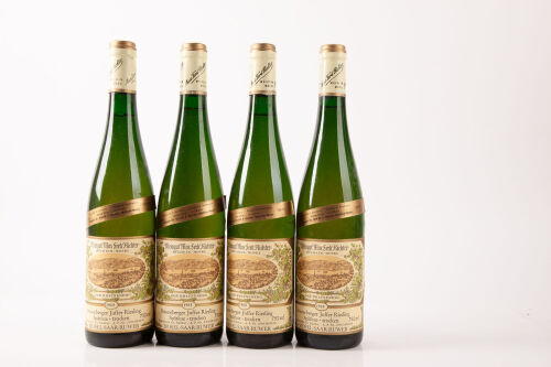 (4) 1985 Weingut Max Ferd Richter der Brauneberger Juffer Riesling Spatlese Trocken