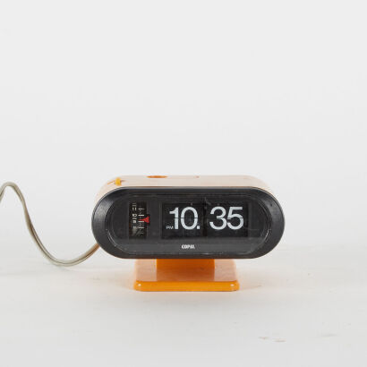 A Retro Copal Flip Bedside Clock