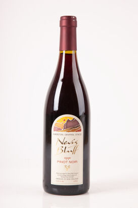 (1) 1999 Nevis Bluff Pinot Noir, Central Otago