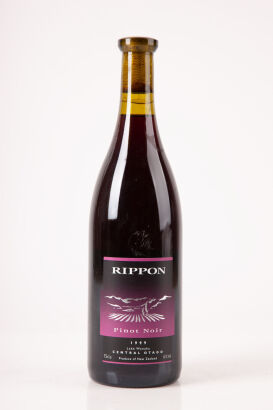 (1) 1999 Rippon Pinot Noir, Central Otago