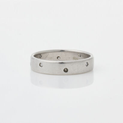 Platinum, 4mm Wide, Diamond Ring