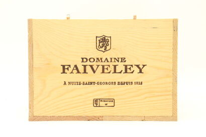 (6) 2015 Domaine Faiveley Corton 'Clos des Cortons Faiveley' Monopole Grand Cru, Cote de Beaune (OWC) [JR17.5] [RP95]