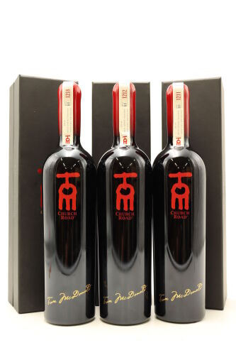 (3) 2014 Church Road Tom Merlot Cabernet Sauvignon, Hawke's Bay (GB) [JR17] (GB)