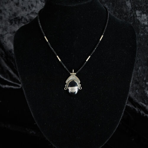 A Tuareg Onyx and Silver Necklace