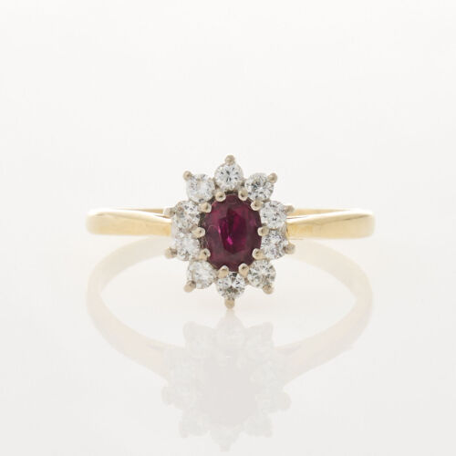 18ct Yellow Gold Oval Ruby & Diamond cluster ring