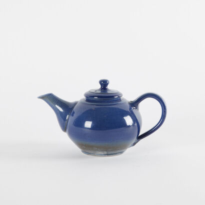 A Simon Leong Studio Pottery Stoneware Teapot