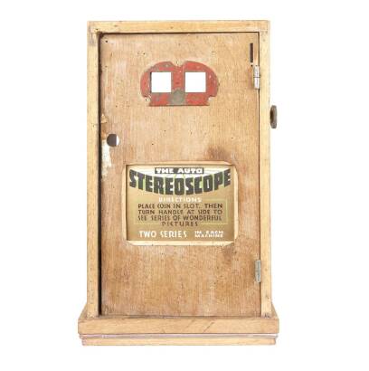 A Vintage English Stereoscope Arcade Machine C. 1920s