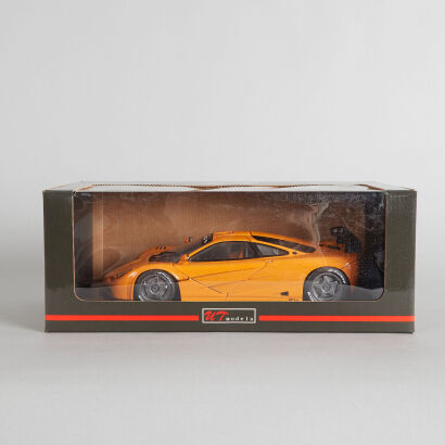 UT Models McLaren F1 GTR Roadcar 1:18