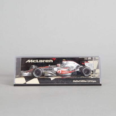 Minichamps Vodafone McLaren Mercedes 1:43
