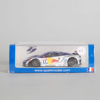 Spark McLaren MP4-12C 1:43