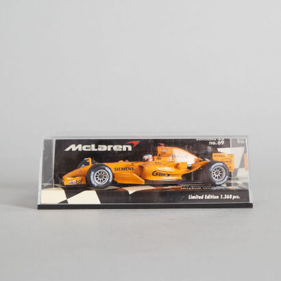Minichamps McLaren Mercedes MP4-20 1:43
