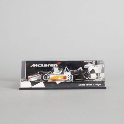 Minichamps McLaren Ford M23 1:43