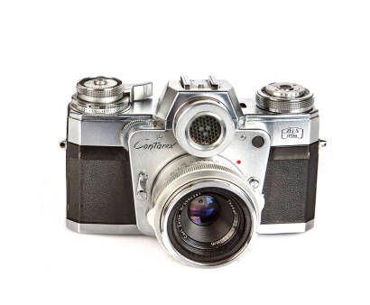 ZEISS IKON (Germany): A 35mm SLR Camera