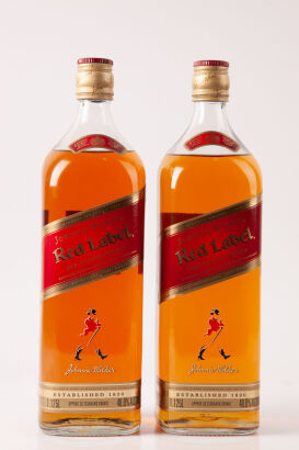 (2) Johnnie Walker Red Label Whisky 1125ml