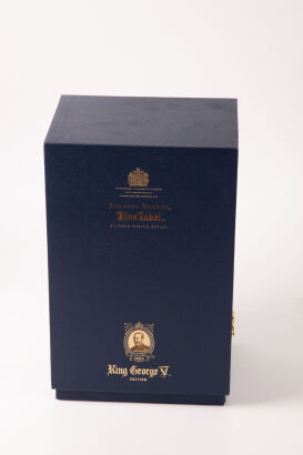 (1) Johnnie Walker George V Blue Label Whisky 750ml, 43% abv