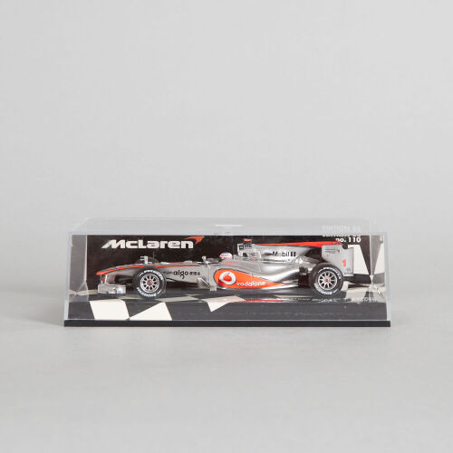 Minichamps Vodafone Mclaren Mercedes MP4-25 2010 1:43