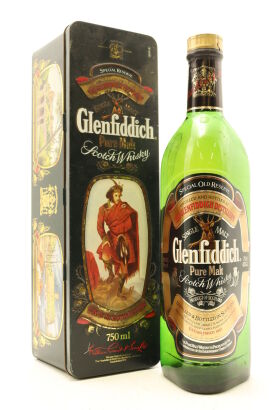 (1) Glenfiddich Clans of the Highlands Clan Drummond, 750ml, circa 1980s