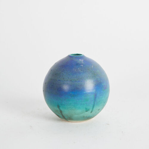 A Len Castle Ovoid Vase