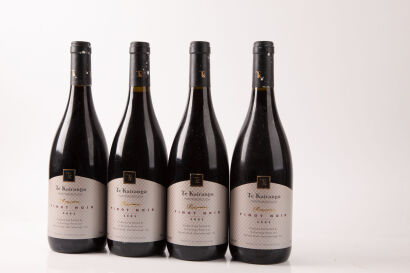 (4) 2003 Te Kairanga Reserve Pinot Noir, Martinborough