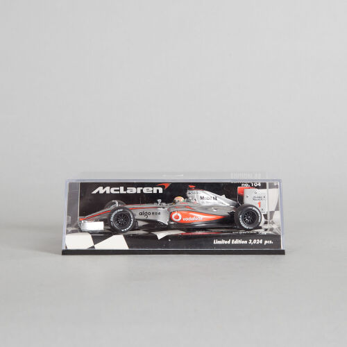 Minichamps Vodafone McLaren Mercedes 2009 1:43