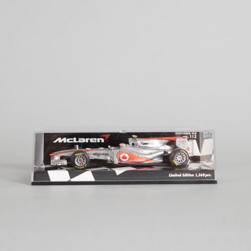 Minichamps Vodafone Mclaren Mercedes 2011 1:43