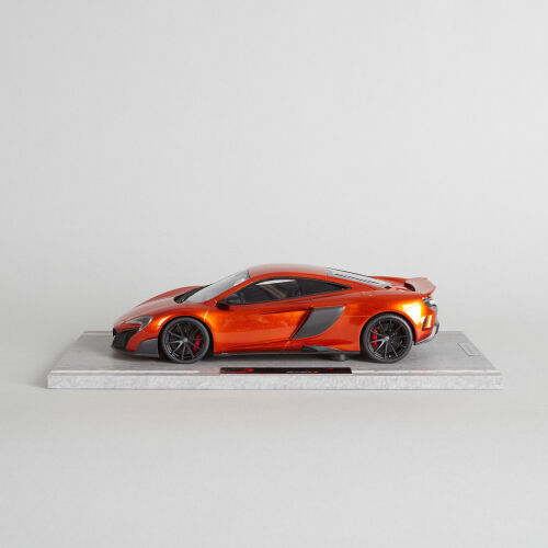 BBR McLaren 675LT 1:18