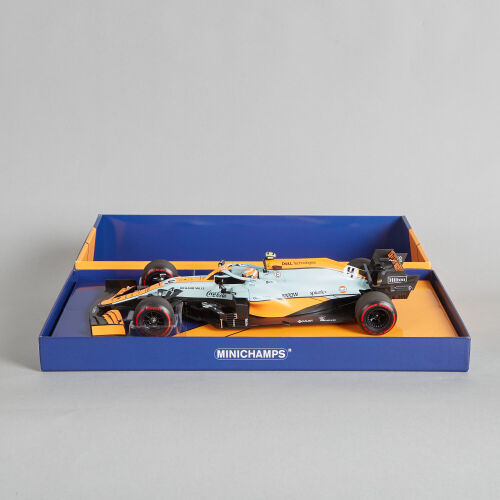 Minichamps McLaren MCL35M 1:18