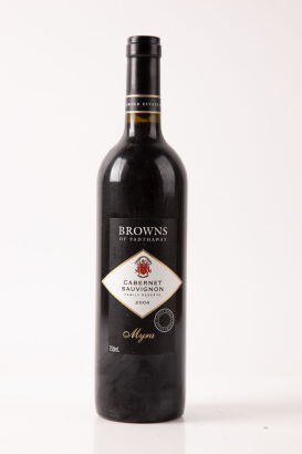 (1) 2004 Browns of Padthaway Myra Cabernet , Limestone Coast