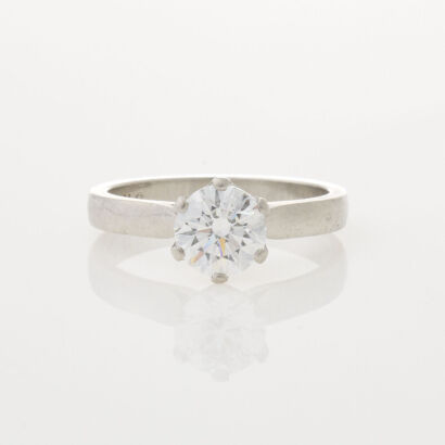 Platinum, 1.01ct Diamond Solitaire Ring, E colour, SI clarity