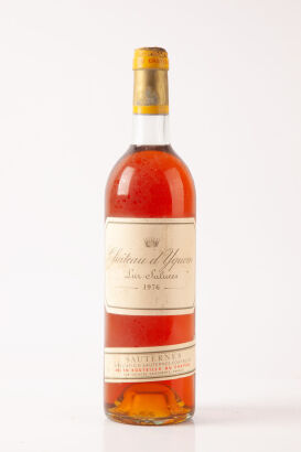 (1) 1976 Chateau d'Yquem, Sauternes RP96