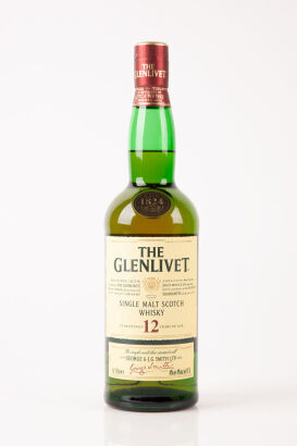 (1) Glenlivet 12 Year Old Single Malt Whisky, 700ml, 40% GL