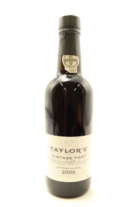 (1) 2000 Taylor Fladgate Vintage Port, Portugal [JR17.5] [WE96] [WS95] [RP98]