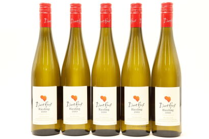 (5) 2010 Desert Heart Riesling, Central Otago