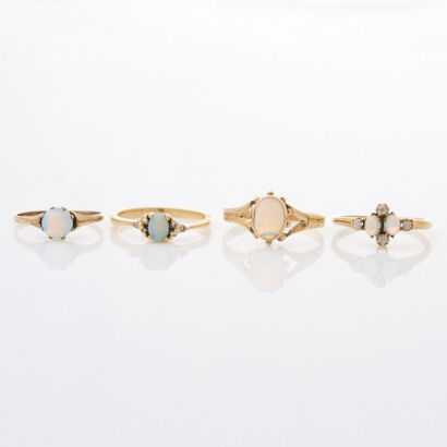 Collection of 4 x Yellow Gold and Opal Rings