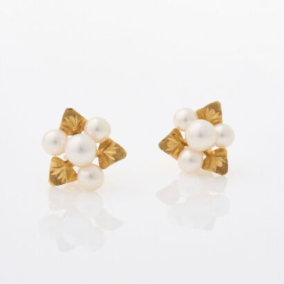 18ct Yellow Gold, 4-5mm Akoya Pearl Stud Earrings