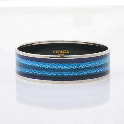 Hermès, Blue 18mm Wide Enamel Bangle