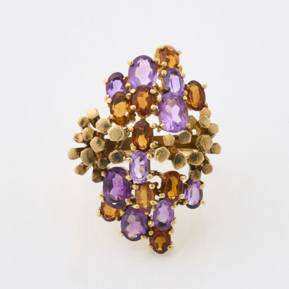 18ct Yellow Gold, Impressive Amethyst and Garnet Retro Ring.