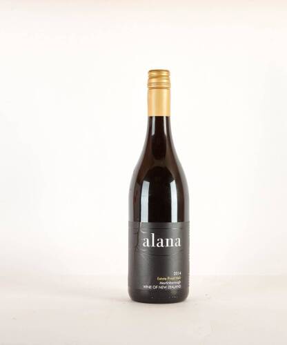 (6) 2014 Alana Esate Pinot Noir
