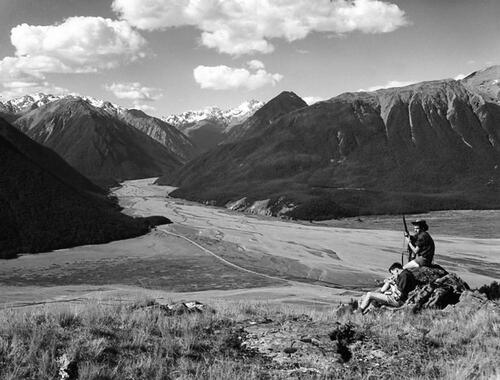 UNKNOWN PHOTOGRAPHER FOR NATIONAL PUBLICITY STUDIOS Arthur's Pass National Park, New Zealand