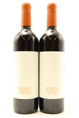 (2) 2013 Bodega Noemia de Patagonia Malbec, Rio Negro