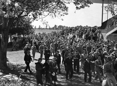 GREEN AND HAHN PHOTOGRAPHY, LTD. Canterbury Jockey Club, Club Day, 1950