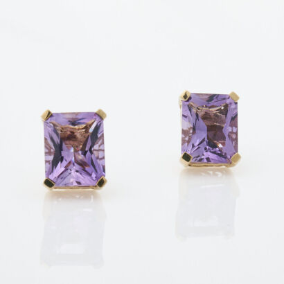 9ct Yellow Gold, 6.00ct Total Amethyst Earrings