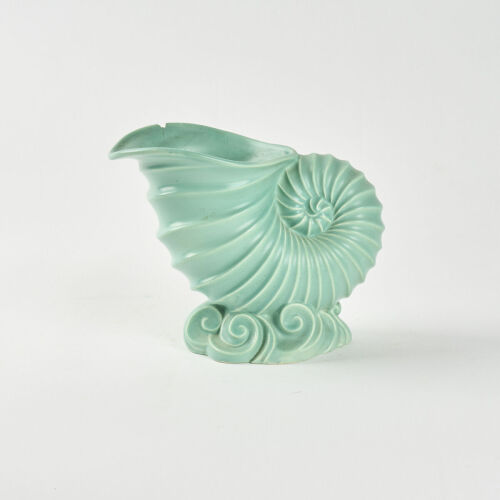 A Beswick Nautilus Vase