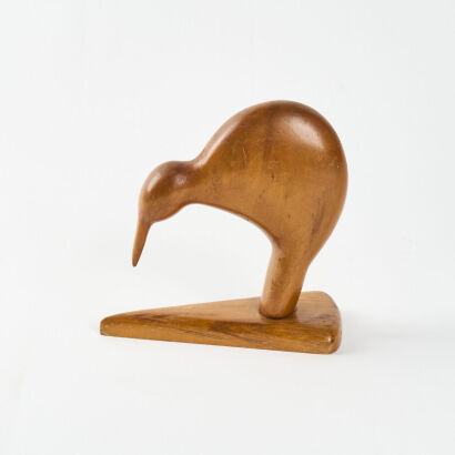 A Rimu Kiwi Statue