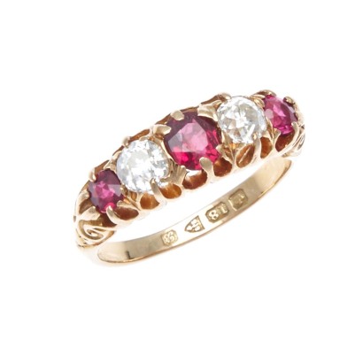 18ct Antique Diamond & Ruby Ring